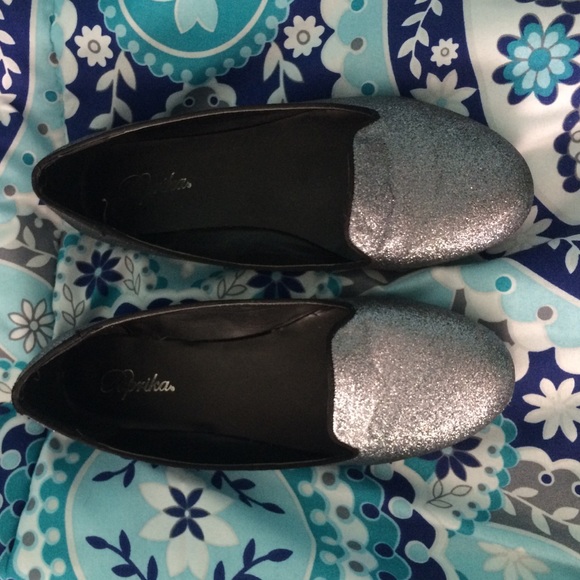 Silver sparkle flats.