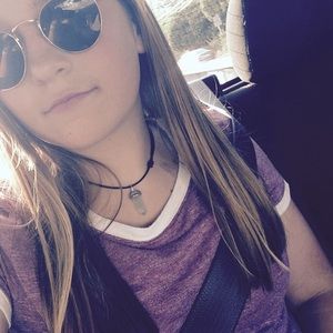 Meet your Posher, Halle