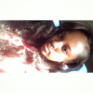 Meet your Posher, Aniah