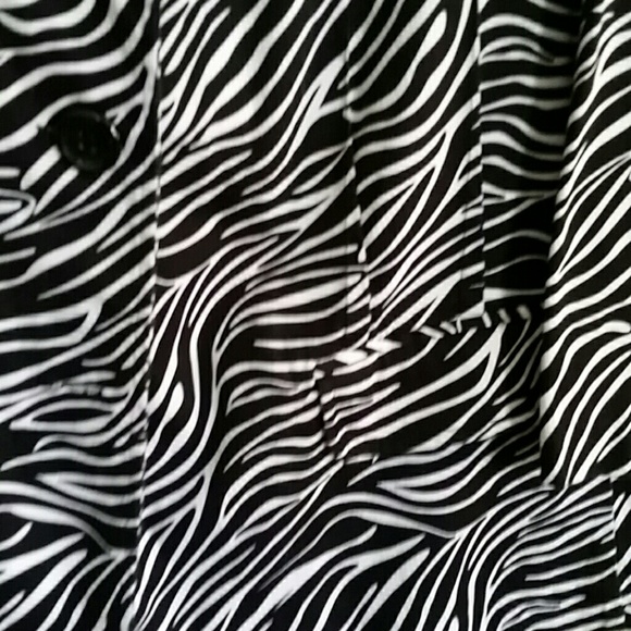 Jacket, NOTATION - Picture 2 of 3