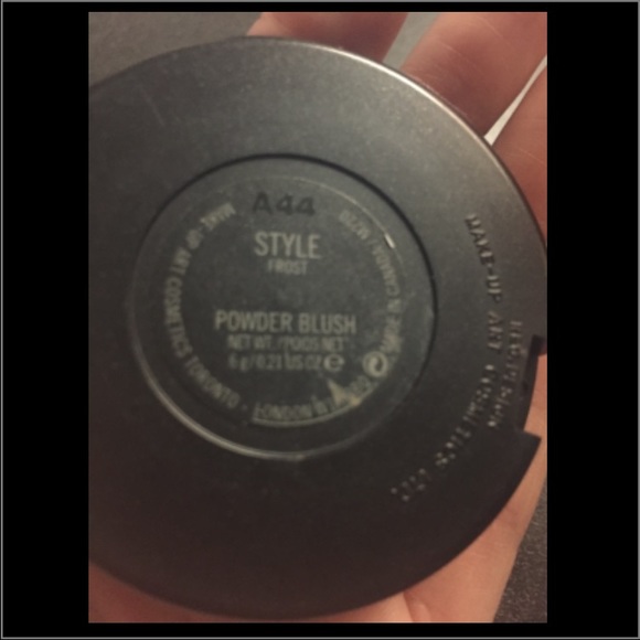 Mac - Picture 3 of 3