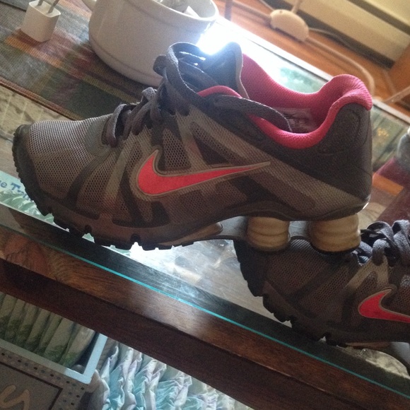 Nike shox