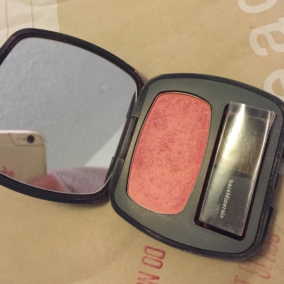Bare minerals blush - Picture 2 of 3