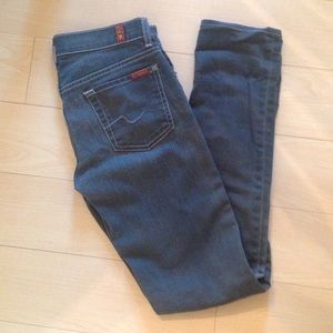 7 For All Mankind Jeans Size 26 | Dark Wash Classic Stretch Denim