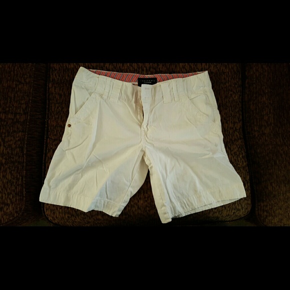 Sanctuary white shorts