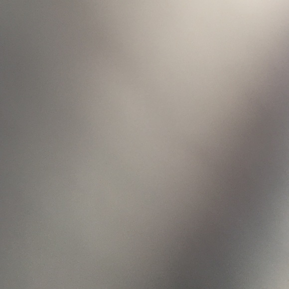 Meet your Posher, Claudia