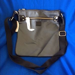 Brand-new Victoria's Secret shoulder bag