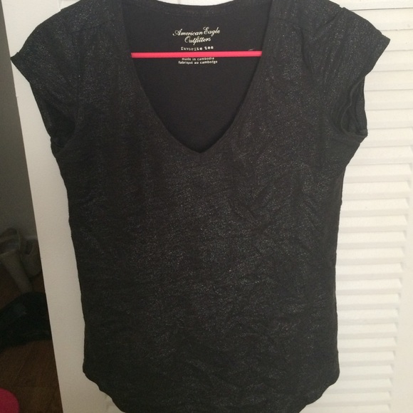 American Eagle favorite tee.