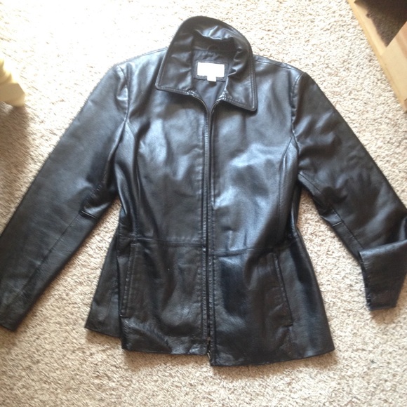 Leather jacket - Picture 1 of 1