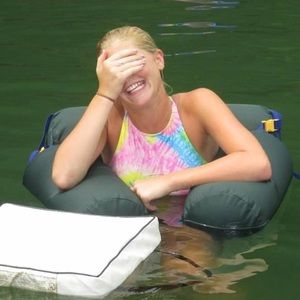 Meet your Posher, Gillian