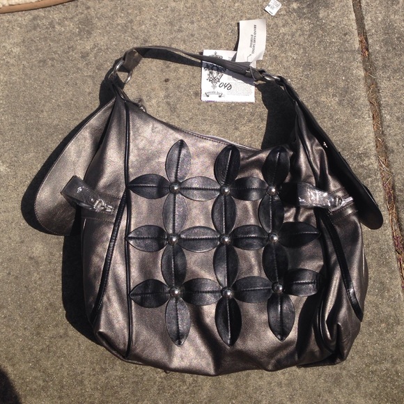 Black and pewter purse