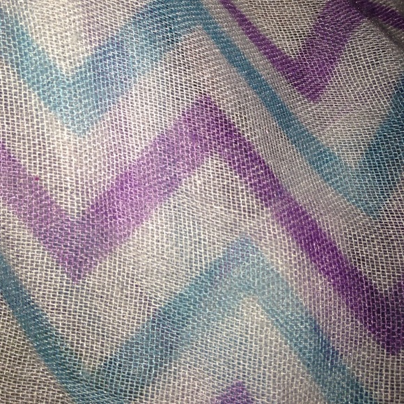 Infinity scarf. Great design, comfortable - Picture 2 of 2