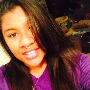 Meet your Posher, Markeva