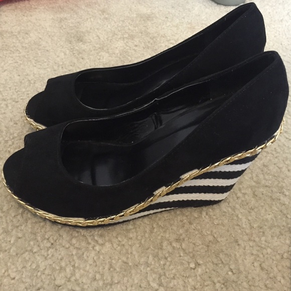 Torrid shoes
