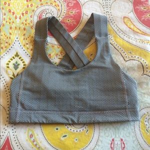 lulu sports bra