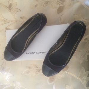 Banana Republic Purple Suede Flats