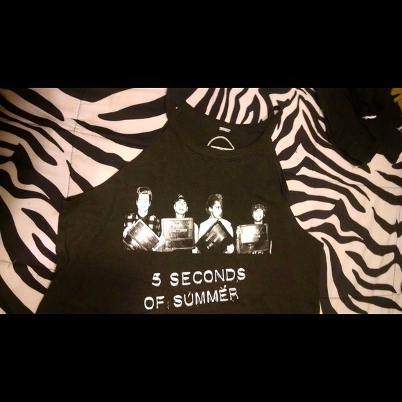 5 Seconds of Summer black tank top