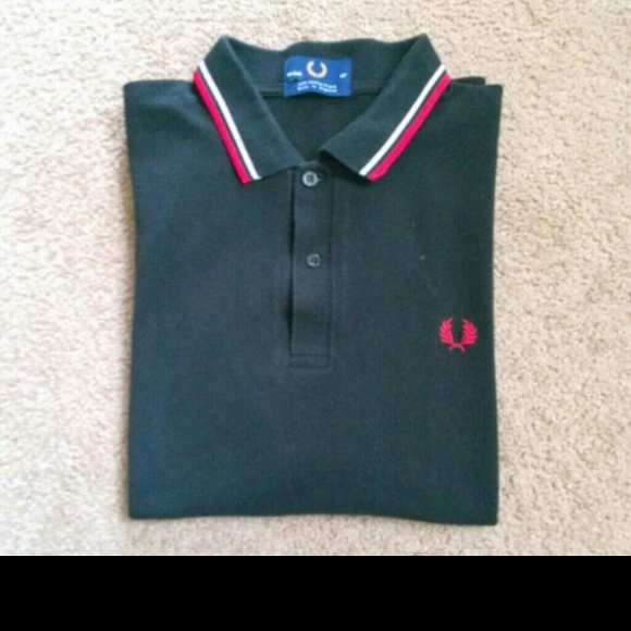 Black Fred Perry polo