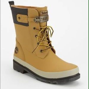 Timberland rain boots. Size 9