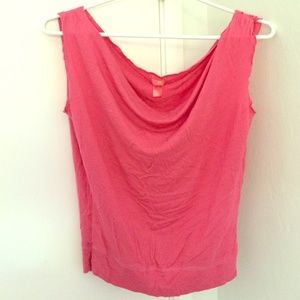 Hollister top