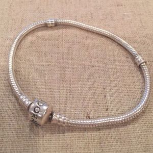 Pandora Bracelet '7