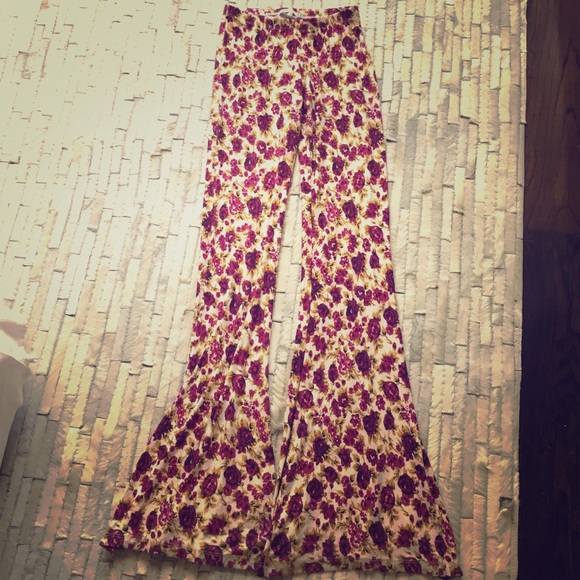 Novella Royale floral bell bottoms