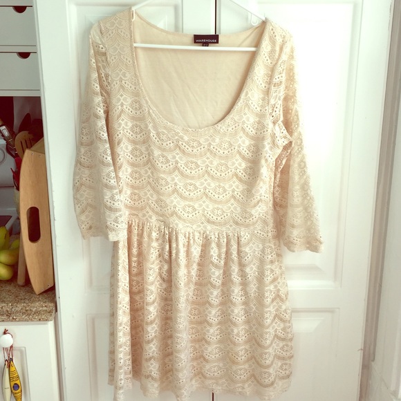 Ivory 3/4 sleeve lace dress