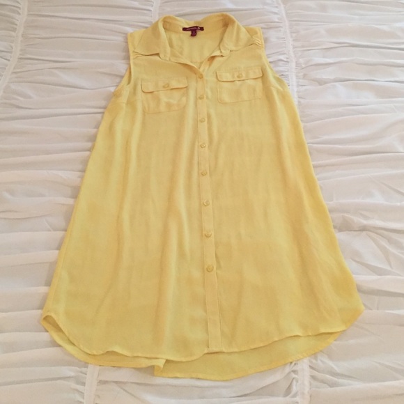 Yellow Collared Sun Dress - Picture 1 of 4