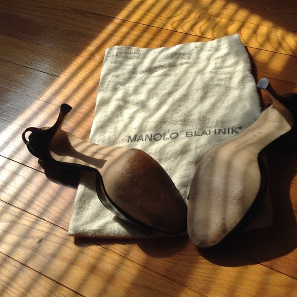 🌹Manolo Blahnik black sling back pumps🌹 - Picture 2 of 8