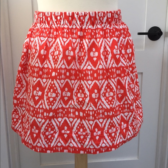 J. Crew Dresses & Skirts - J.Crew Factory, red/white Aztec mini, M