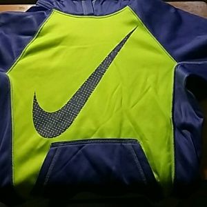 Nike Therma-Fit Pullover