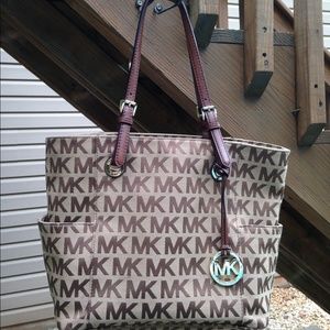 Jet Set Michael Kors tote
