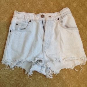 High waisted levi shorts