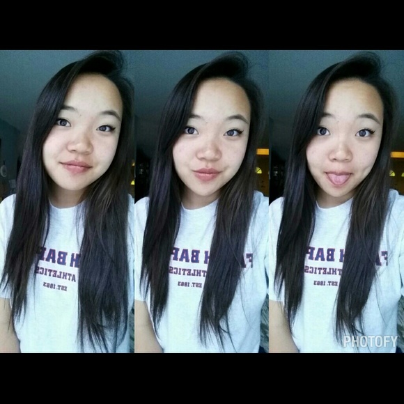 Meet your Posher, Anika - Picture 2 of 2