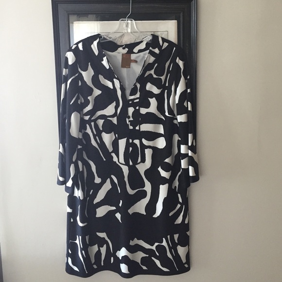 Ali Ro designer dress