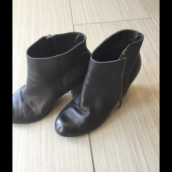 bp Boots - BP black booties