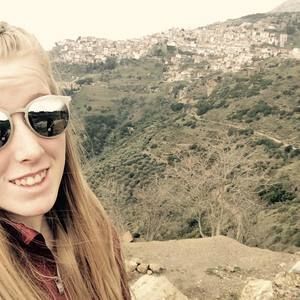 Meet your Posher, Reilly