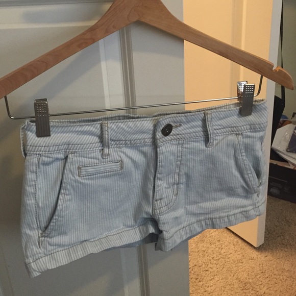PacSun size 0 striped shorts🌞