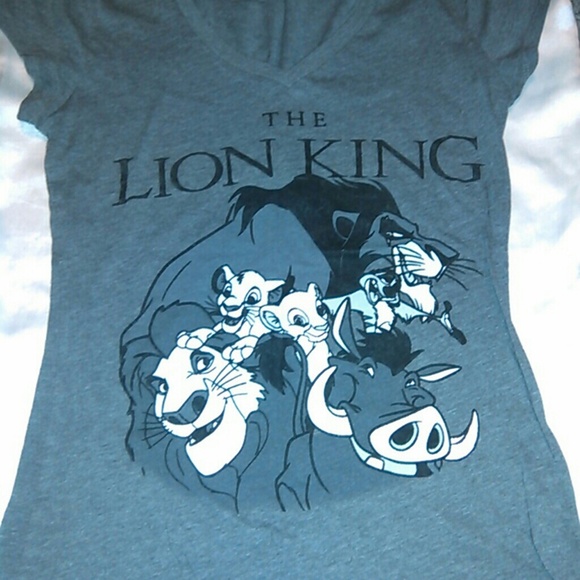 Disney lion king t-shirt