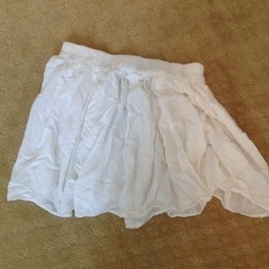 White Skirt (Brandy Melville)