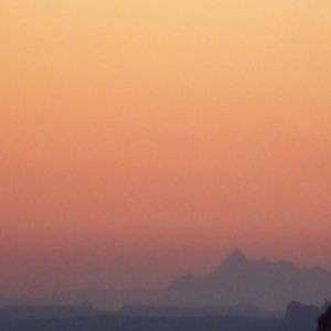 Meet your Posher, Geysol