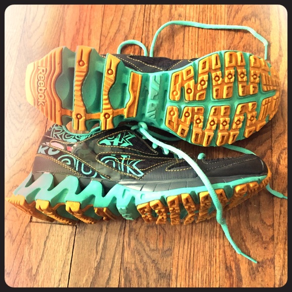 Reebok Shoes - Reebok Zigs