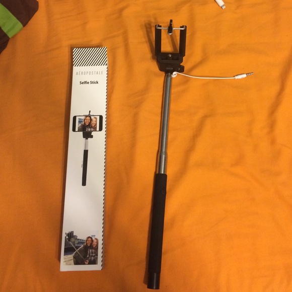 Aeropostale selfie stick