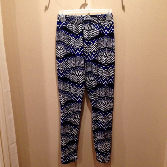 Patterned Leggings