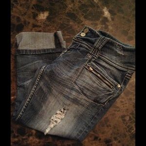 Cute Trendy Jean Capris