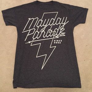 Mayday Parade tee shirt