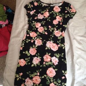 black flowery forever 21 dress. never worn