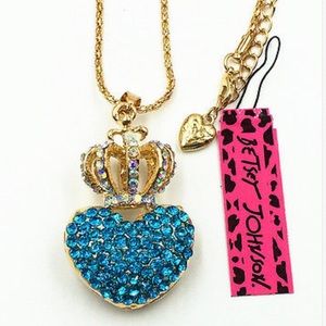 Crown Heart Pendant Necklace