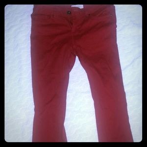 Reddish pants size large