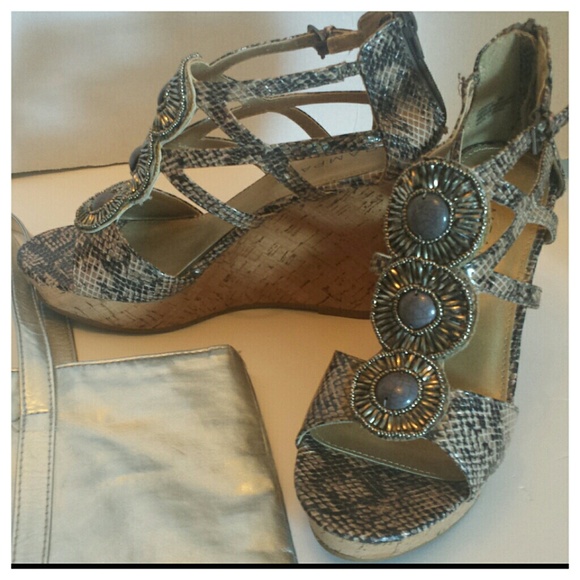 @Bundled@ Snake Skin Wedges Sz:9M - Picture 2 of 4